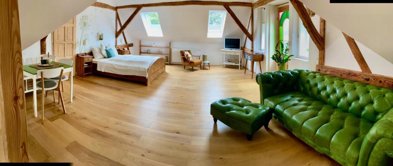 Derhofrat Lägenhet Litzelsdorf Exteriör bild